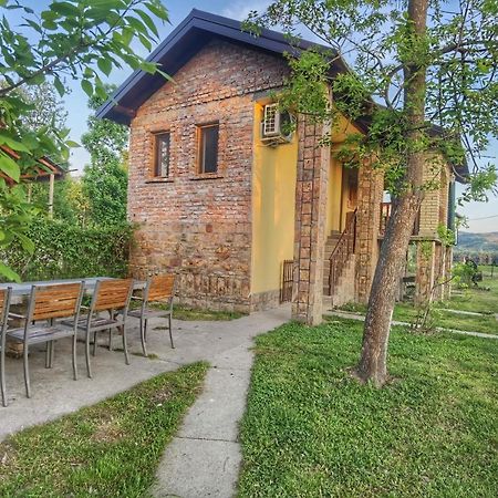 Danube Fairy Villa Futog Eksteriør billede