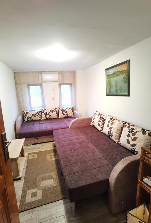 Danube Fairy Villa Futog Eksteriør billede