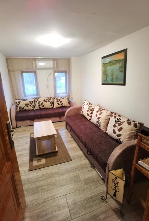 Danube Fairy Villa Futog Eksteriør billede